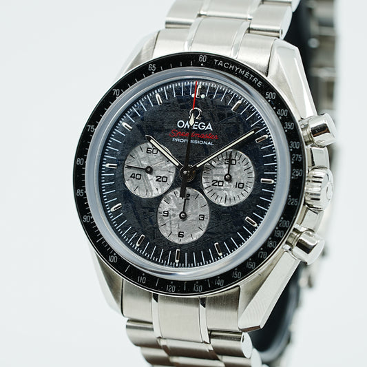 スピードマスター プロフェッショナル アポロ・ソユーズ35周年記念 311.30.42.30.99.001 隕石ダイヤル