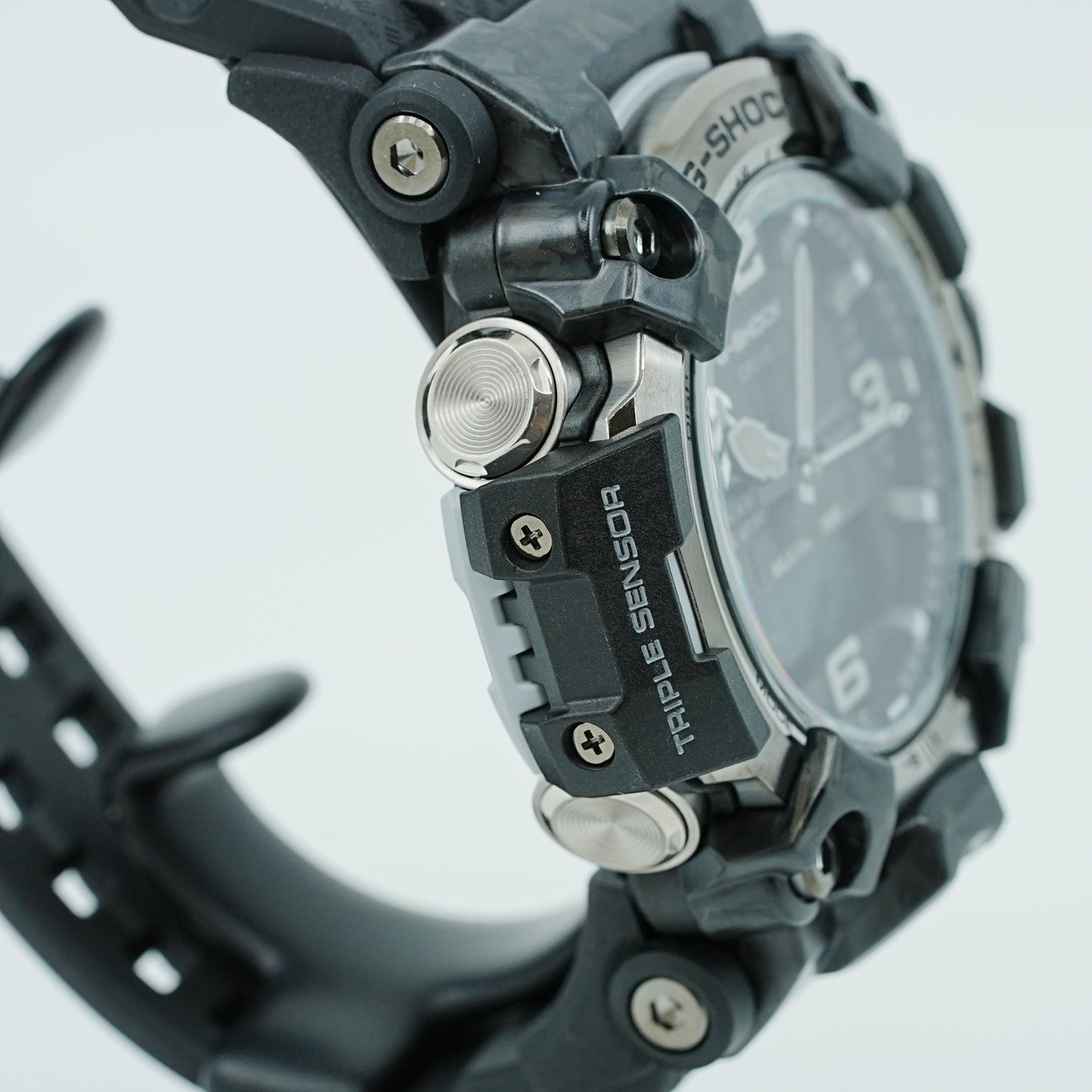 カシオ G-SHOCK メンズ マッドマスター ソーラー電波  GWG-2000-1A1JF 極美品