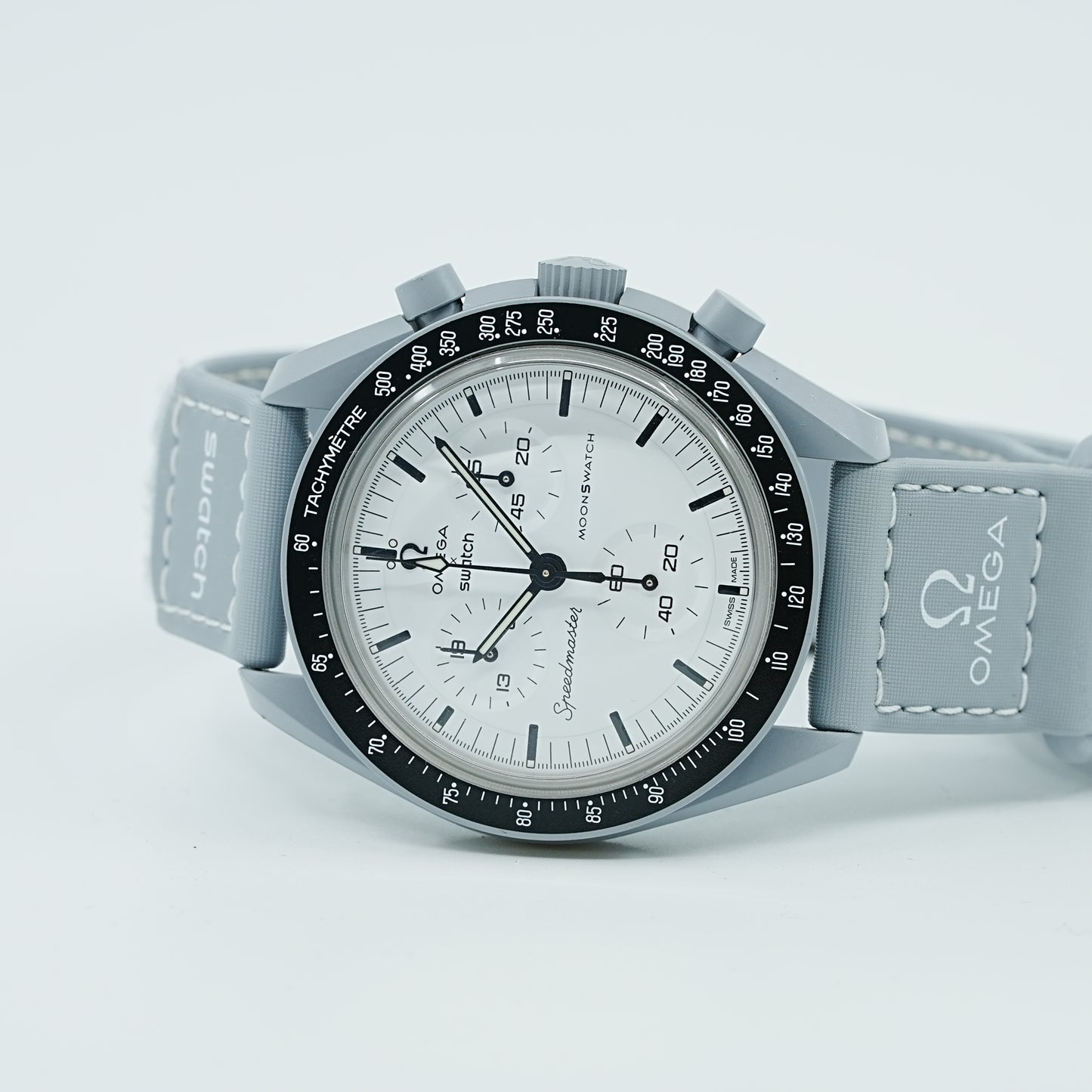 【未使用品】スウォッチ オメガ MOONSWATCH 1965 腕時計 SO33M106 ホワイト メンズ